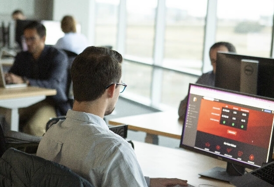 Keizer Karel Online employee